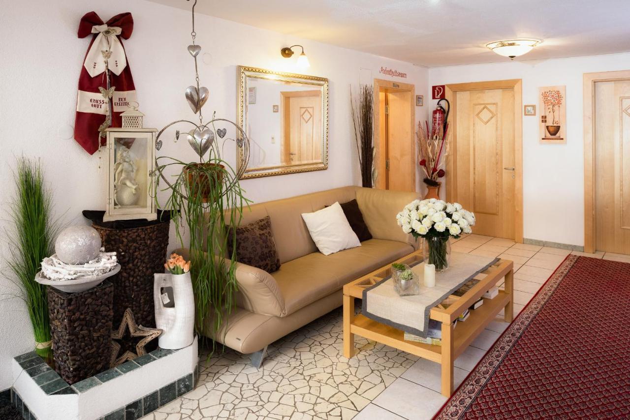 Haus Central Серфаус Экстерьер фото